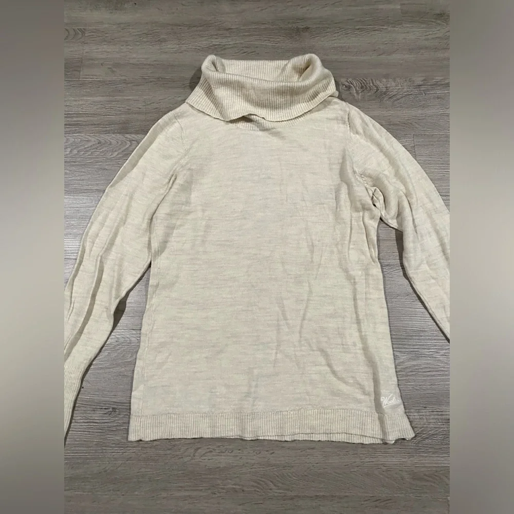 Woolrich Women’s Winter White Cowl Neck Turtle Neck Pullover Merino Wool Sweater